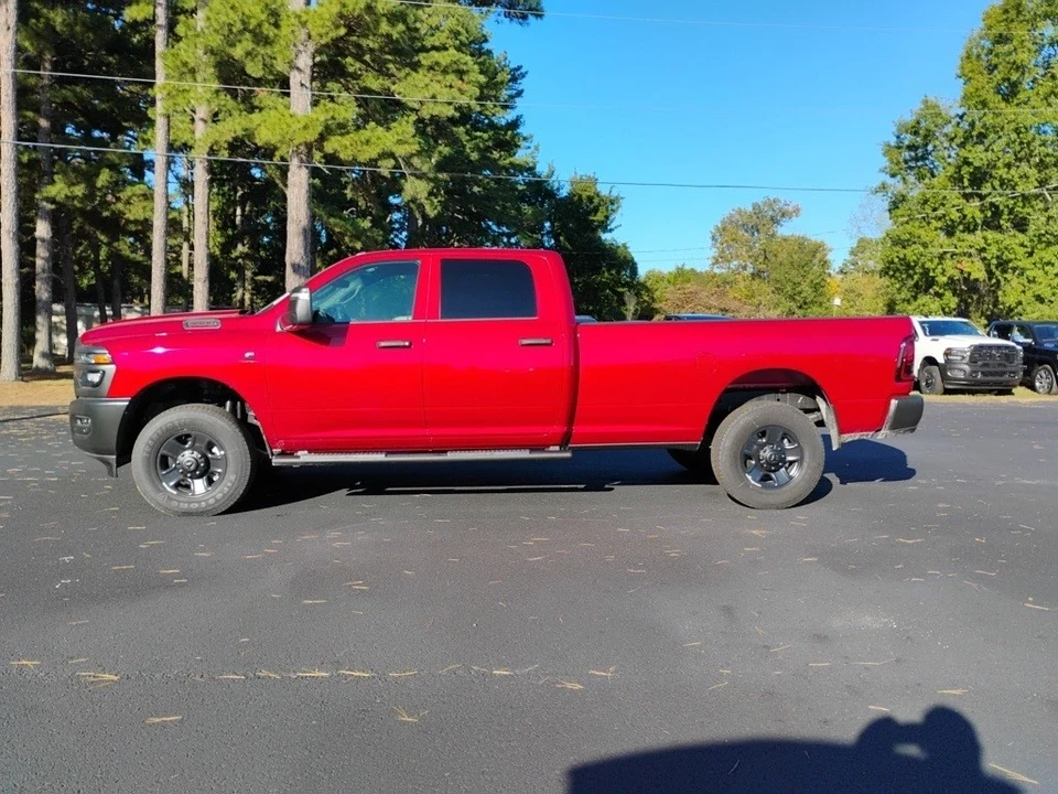 2025 Ram 3500 - Image 8 of 12
