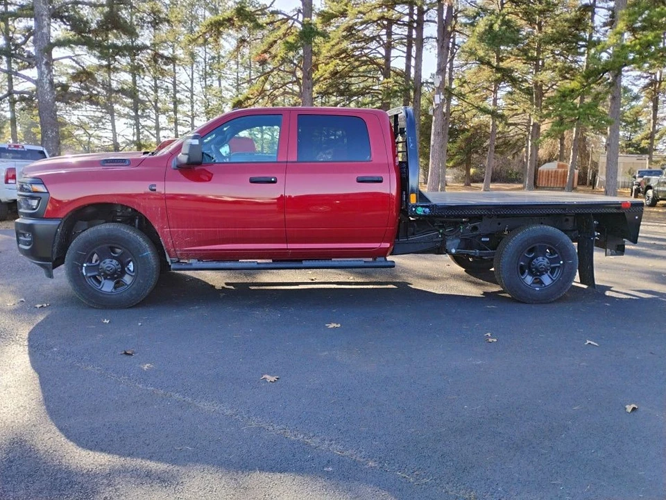 2025 Ram 3500 - Image 8 of 12