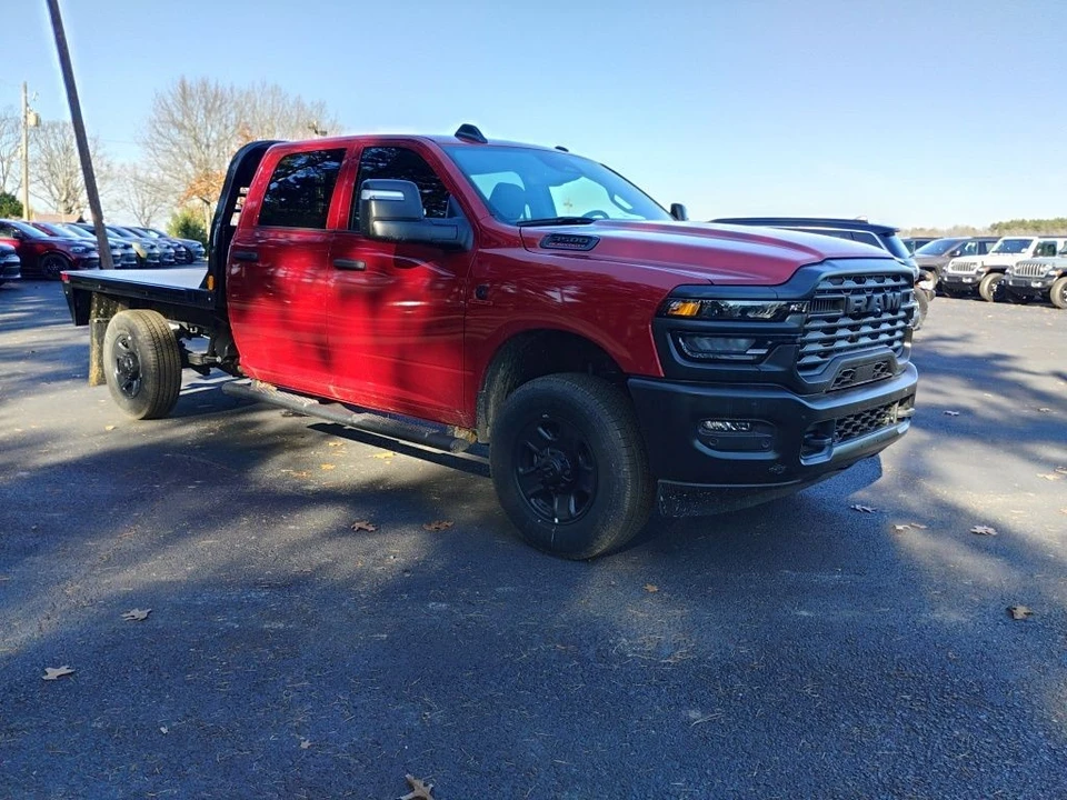 2025 Ram 3500 - Image 3 of 12