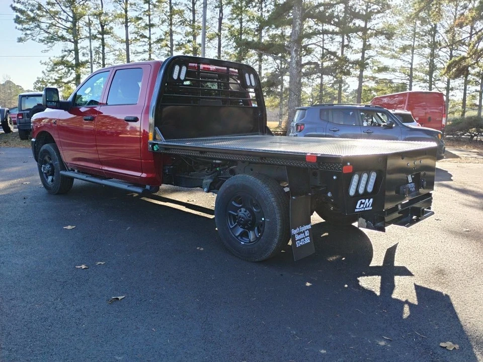 2025 Ram 3500 - Image 7 of 12