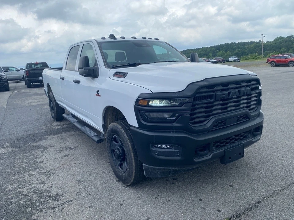 2025 Ram 3500 - Image 3 of 12