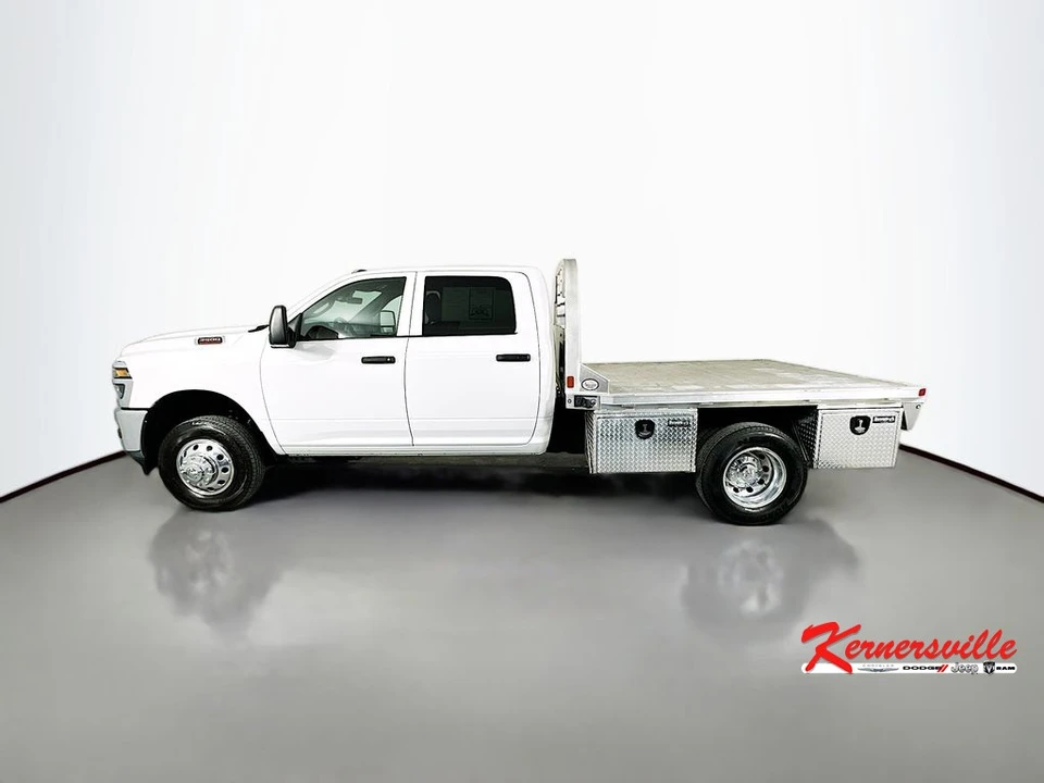 2025 Ram 3500 - Image 4 of 24