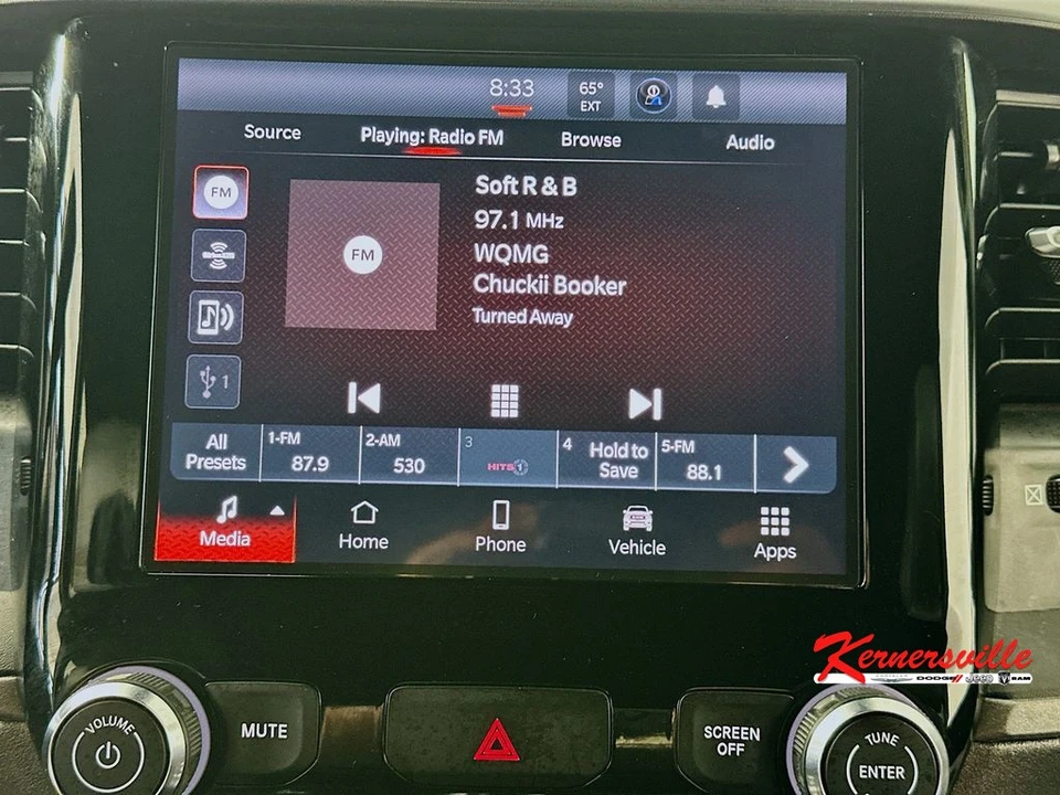 2025 Ram 3500 - Image 17 of 24