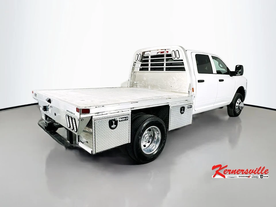 2025 Ram 3500 - Image 7 of 24