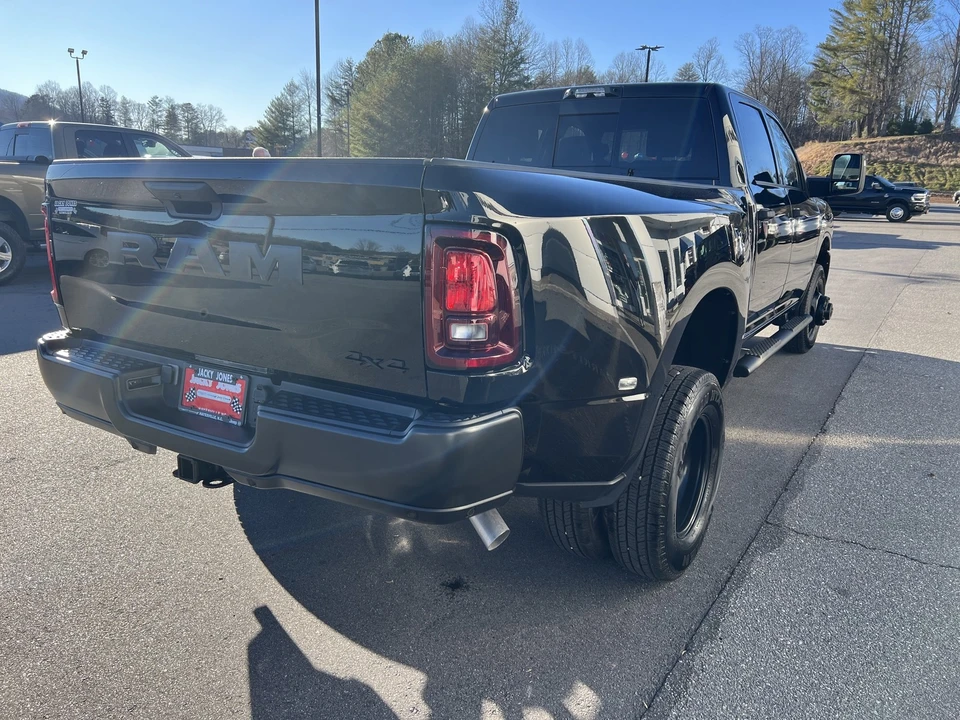 2025 Ram 3500 - Image 3 of 21