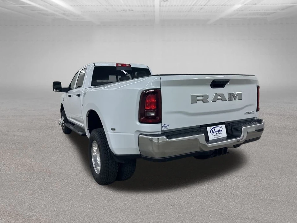 2025 Ram 3500 - Image 8 of 12