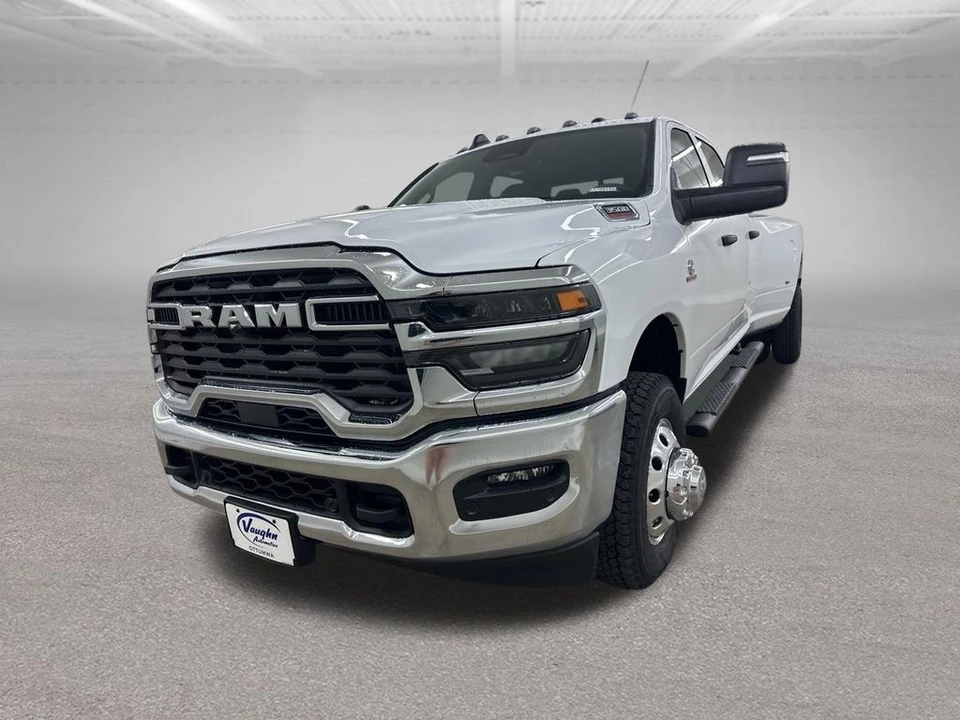 2025 Ram 3500 - Image 5 of 12