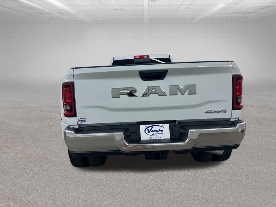2025 Ram 3500 - Image 9 of 12