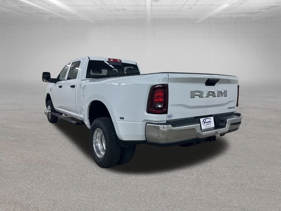 2025 Ram 3500 - Image 7 of 12