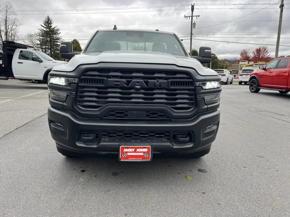 2025 Ram 3500 - Image 5 of 12