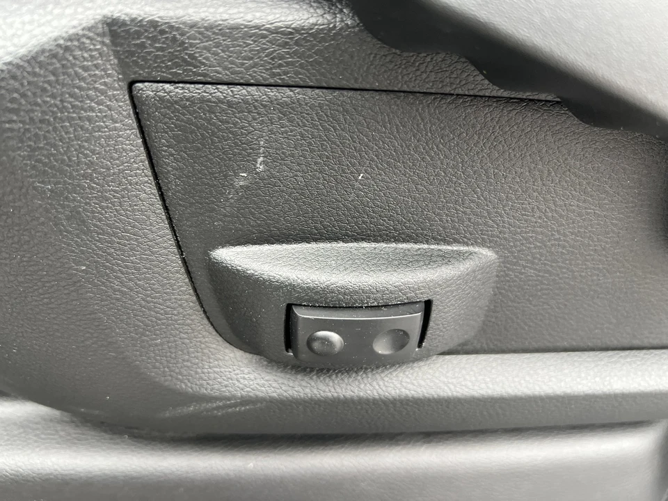 2025 Ram 3500 - Image 12 of 12