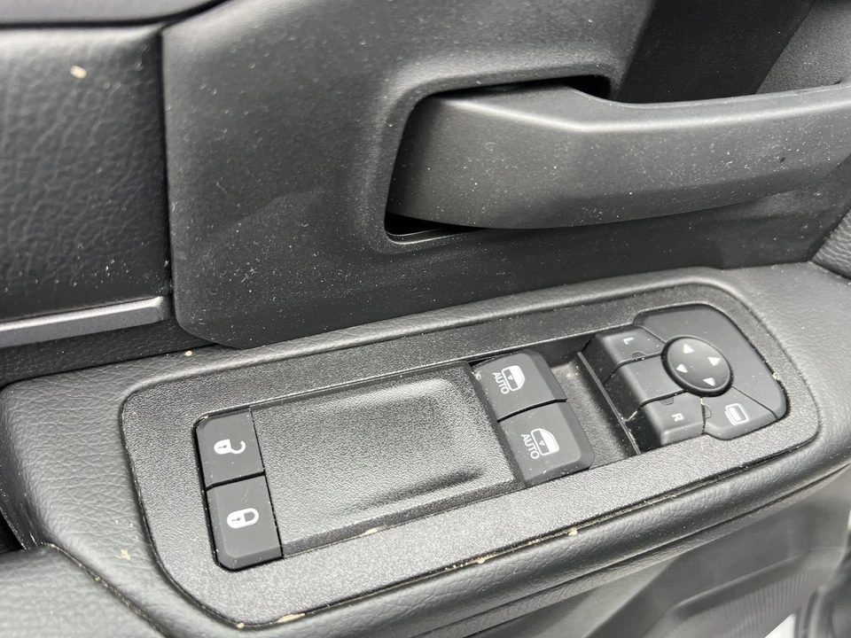 2025 Ram 3500 - Image 10 of 12
