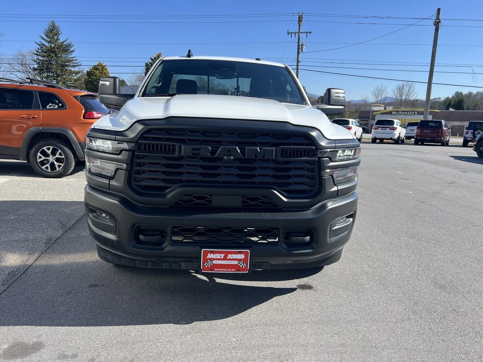 2025 Ram 3500 - Image 5 of 12