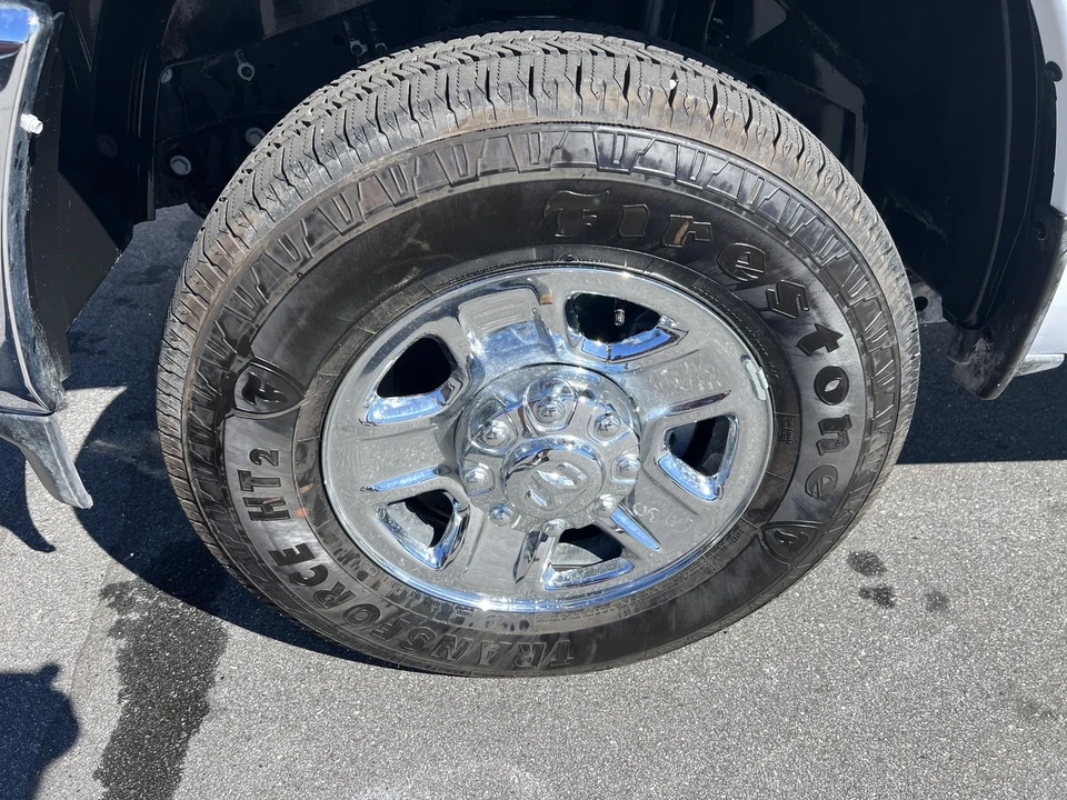 2025 Ram 3500 - Image 8 of 12
