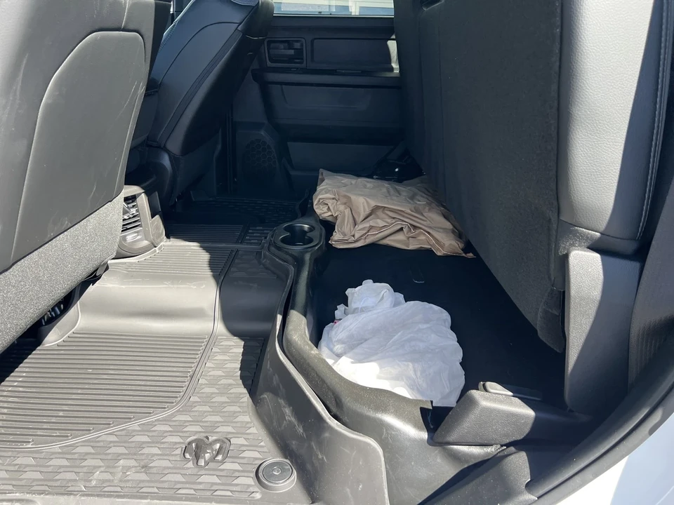 2025 Ram 3500 - Image 10 of 12