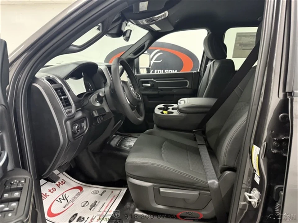 2025 Ram 3500 - Image 9 of 12