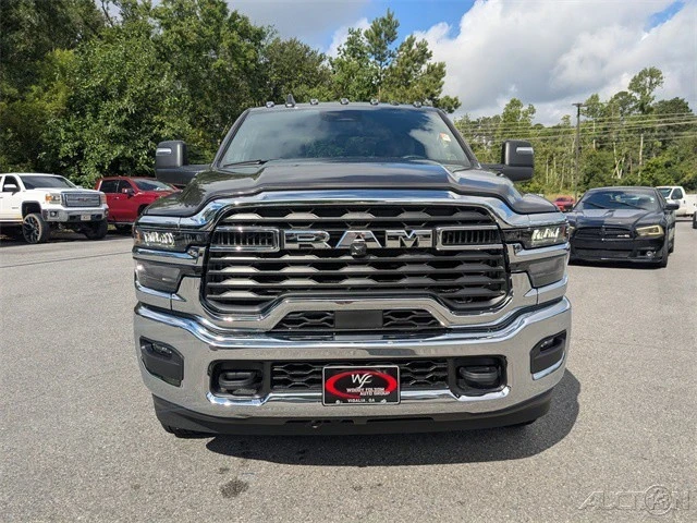 2025 Ram 3500 - Image 9 of 12
