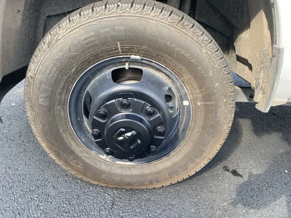 2025 Ram 3500 - Image 9 of 12