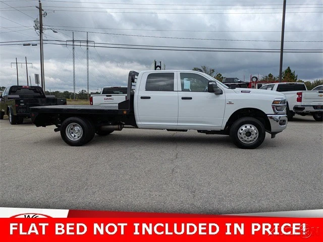 2025 Ram 3500 - Image 3 of 12