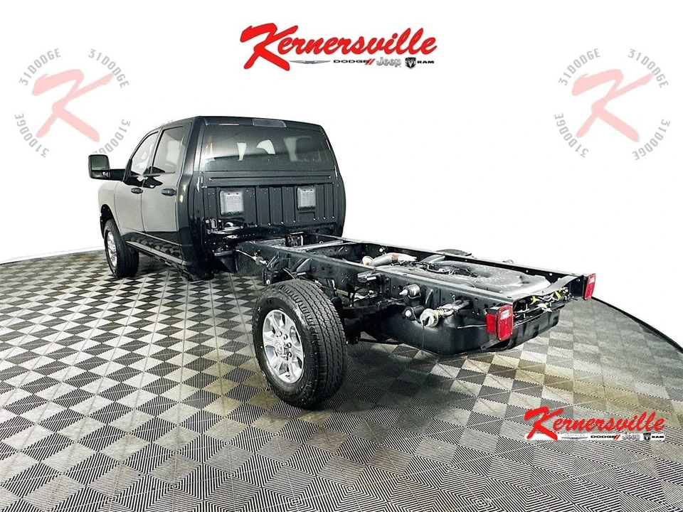 2025 Ram 3500 - Image 5 of 21