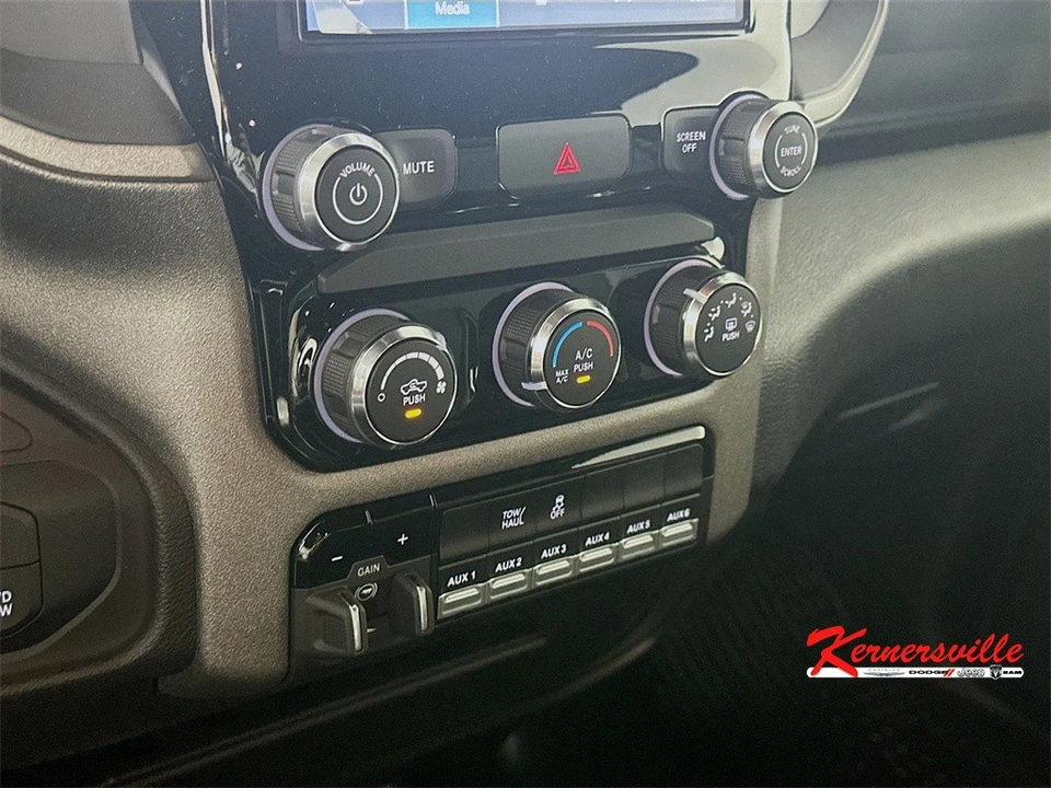 2025 Ram 3500 - Image 15 of 21
