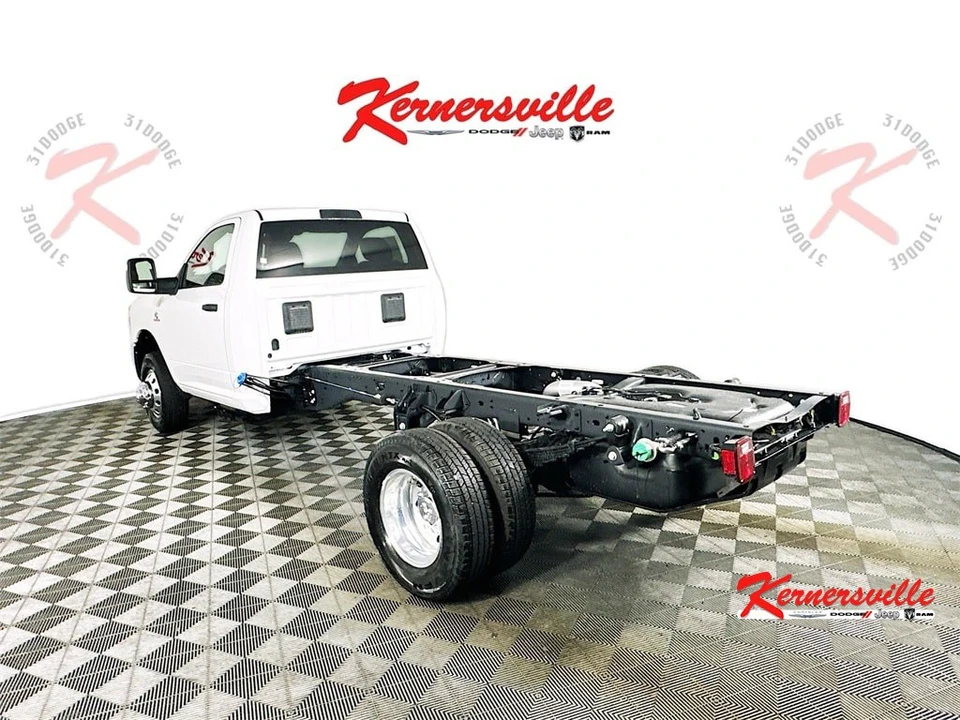 2025 Ram 3500 - Image 5 of 21