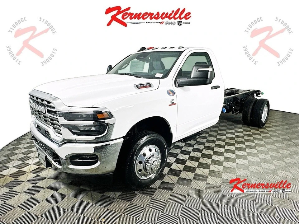 2025 Ram 3500 - Image 3 of 12