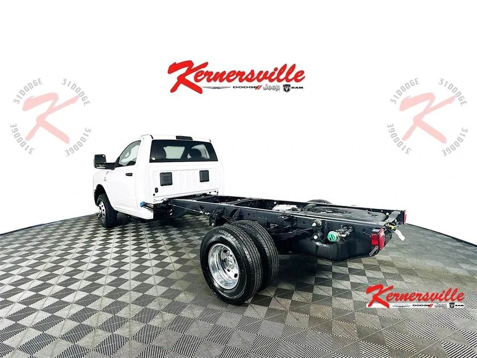 2025 Ram 3500 - Image 5 of 20