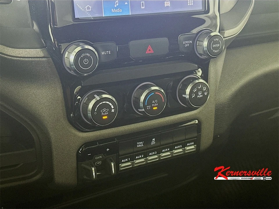 2025 Ram 3500 - Image 15 of 20