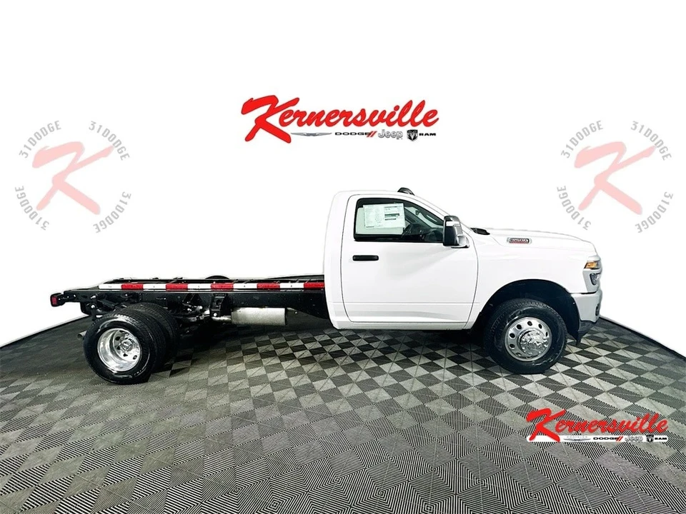 2025 Ram 3500 - Image 8 of 20