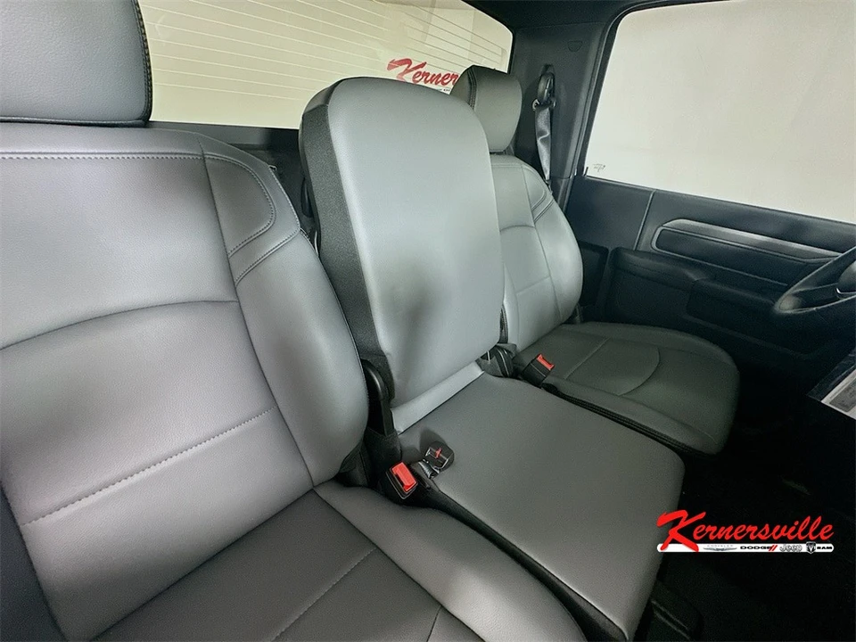 2025 Ram 3500 - Image 10 of 12