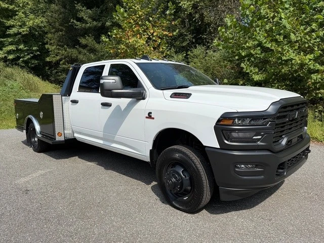 2025 Ram 3500 - Image 5 of 21