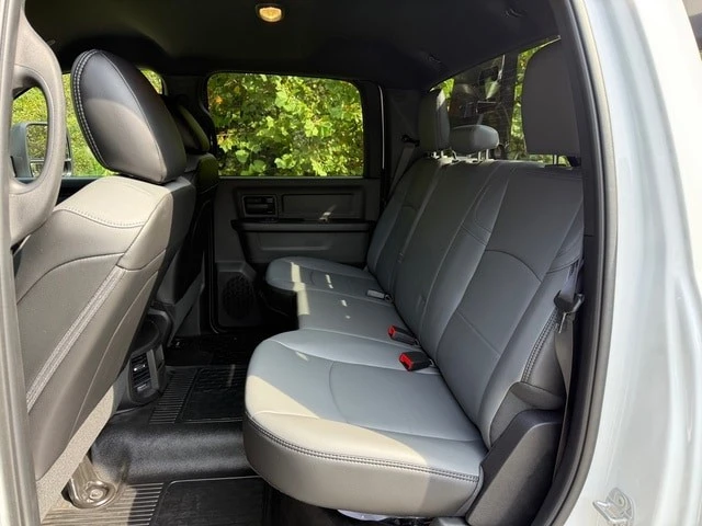 2025 Ram 3500 - Image 18 of 21