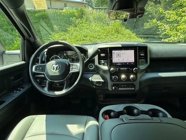 2025 Ram 3500 - Image 15 of 21