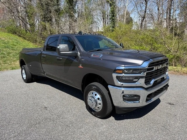 2025 Ram 3500 - Image 4 of 21