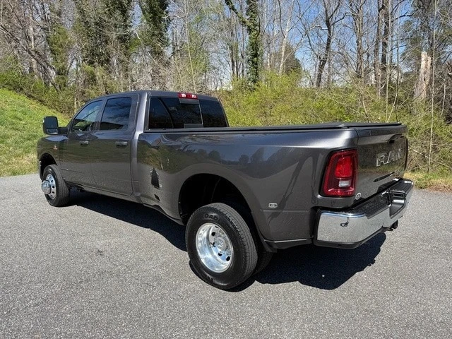 2025 Ram 3500 - Image 11 of 21