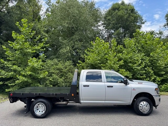 2025 Ram 3500 - Image 6 of 21