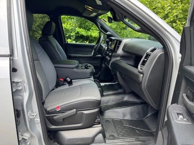 2025 Ram 3500 - Image 19 of 21