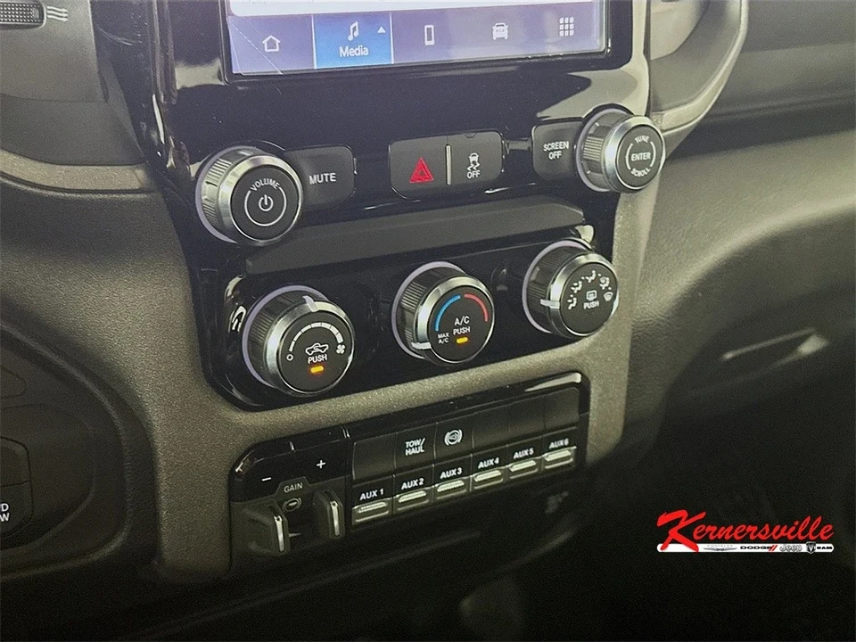 2025 Ram 3500 - Image 15 of 21