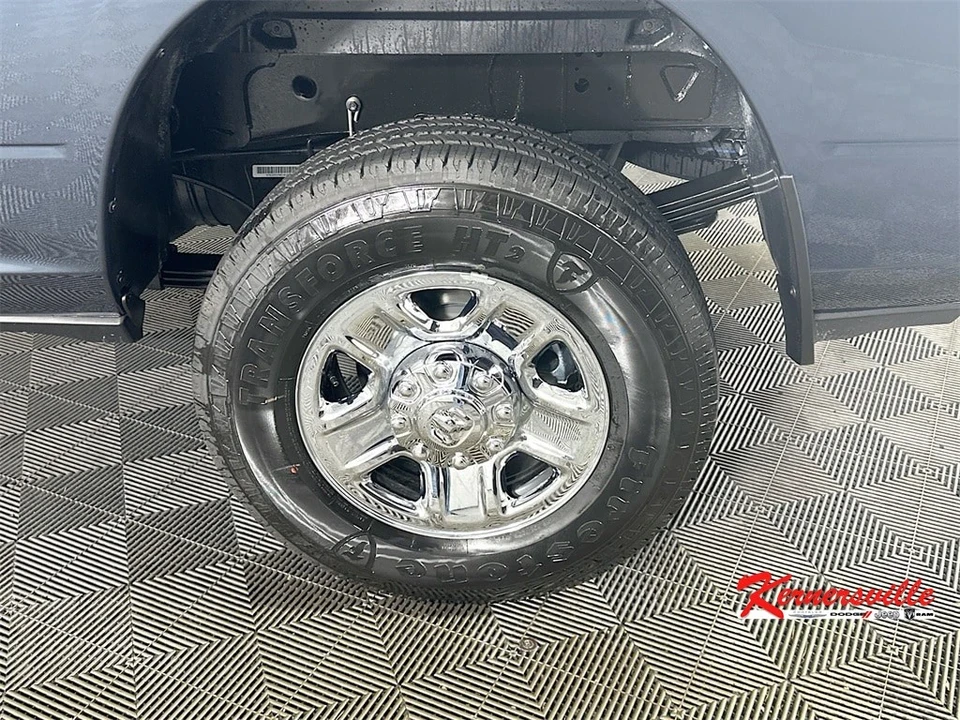 2025 Ram 3500 - Image 17 of 21