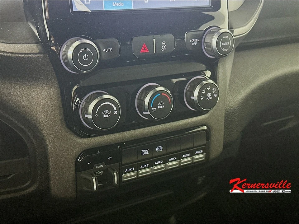 2025 Ram 3500 - Image 15 of 21
