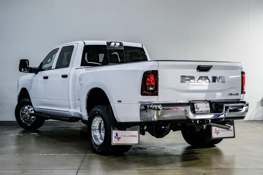 2025 Ram 3500 - Image 15 of 21