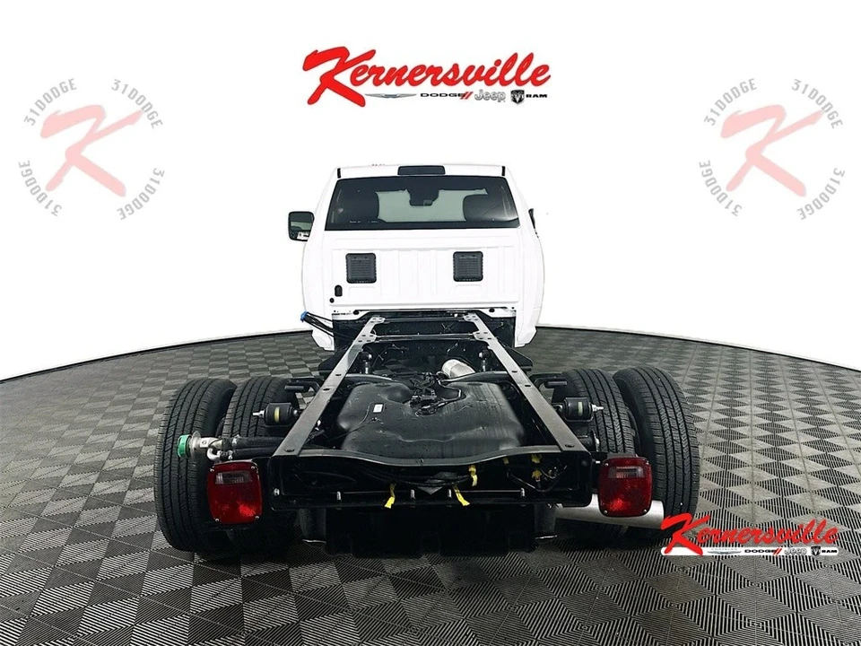 2025 Ram 3500 - Image 6 of 12