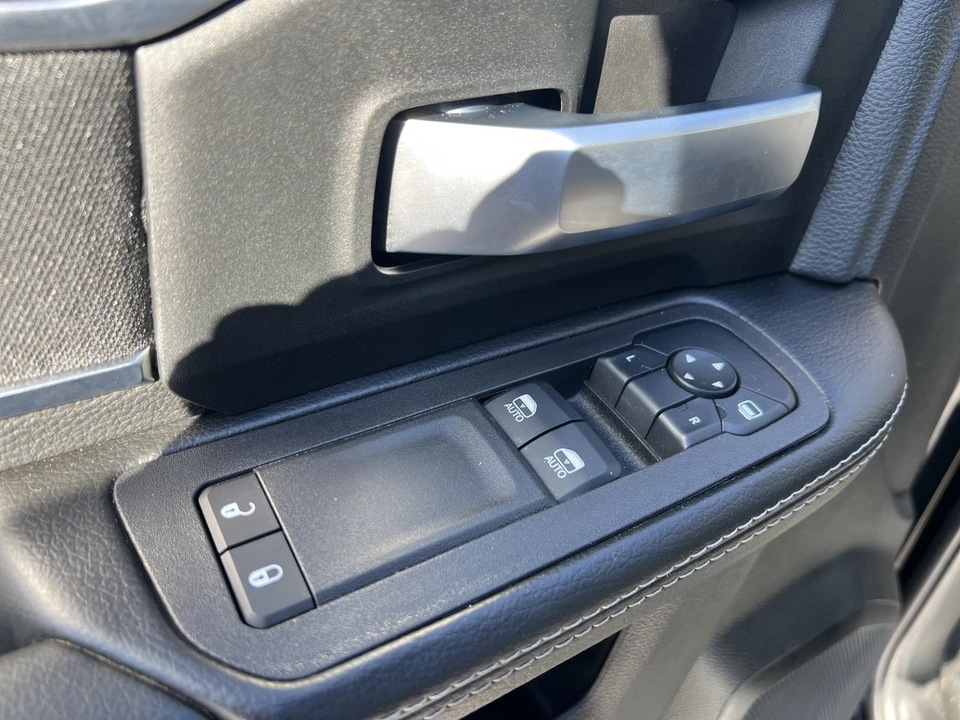 2025 Ram 4500 & 5500 - Image 12 of 12
