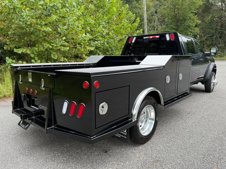 2025 Ram 4500 & 5500 - Image 7 of 12
