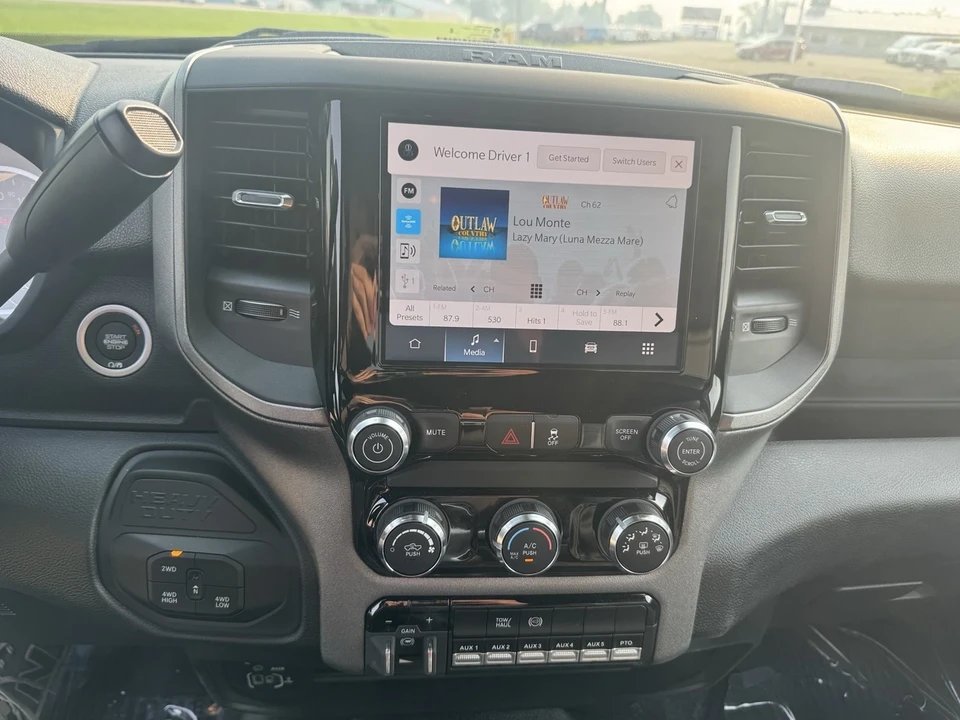 2025 Ram 4500 & 5500 - Image 19 of 21