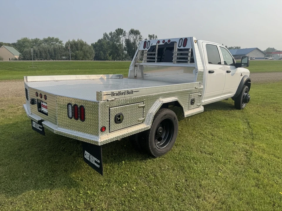 2025 Ram 4500 & 5500 - Image 5 of 21