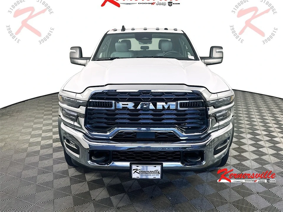 2025 Ram 4500 & 5500 - Image 2 of 20