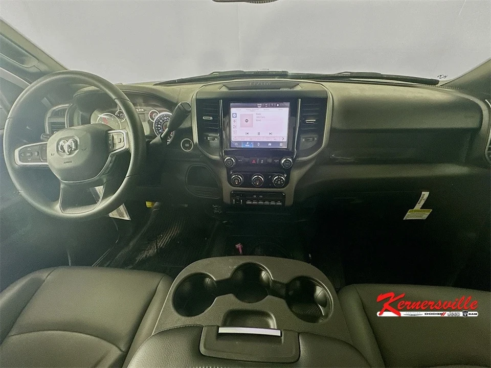2025 Ram 4500 & 5500 - Image 9 of 20