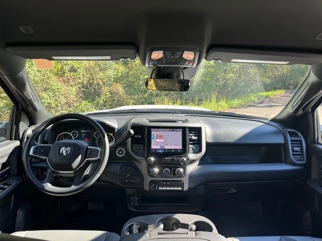 2025 Ram 4500 & 5500 - Image 14 of 21
